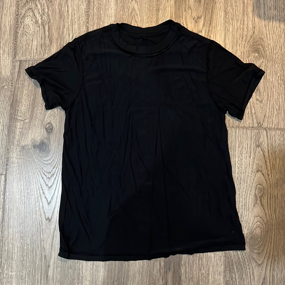 Lululemon all your tee size 4